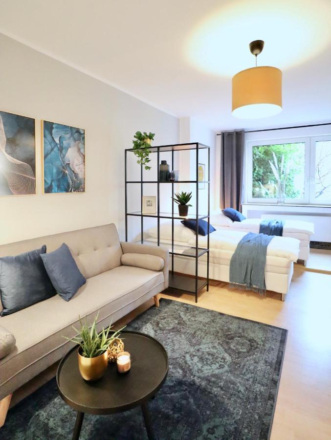 Sapphire Apartment: Free Parking + Netflix + Bathtub Essen Exterior photo